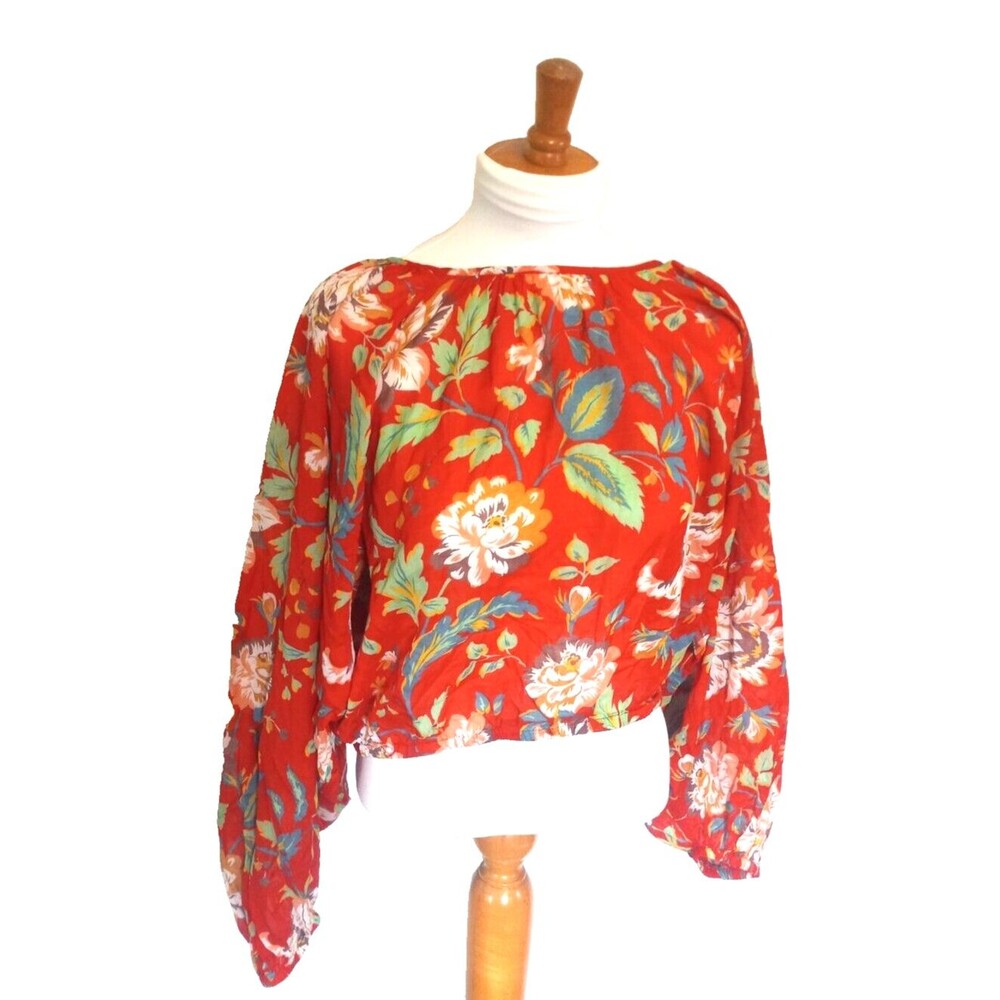 Maeve by Anthropologie  Red  Floral Cropped Peasant Top  Size Small